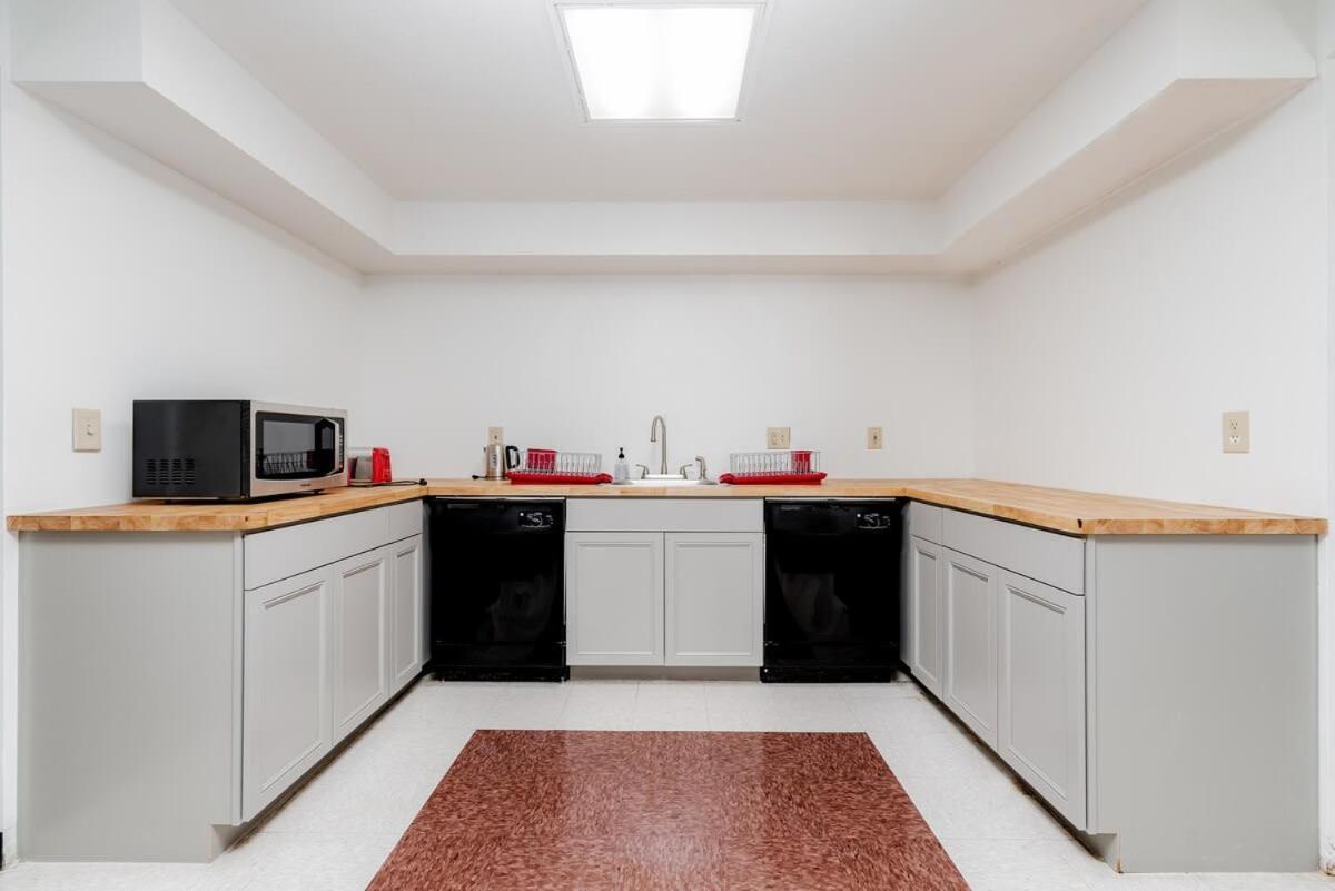 Cozysuites Cwe King Suite With Parking! Tower Grove Exteriör bild